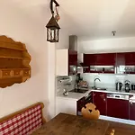 Enzian 13 - Sonnige Von דירה *